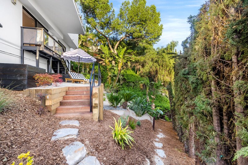 Jardin exterior con zona de descanso en casa campestre en Puebla